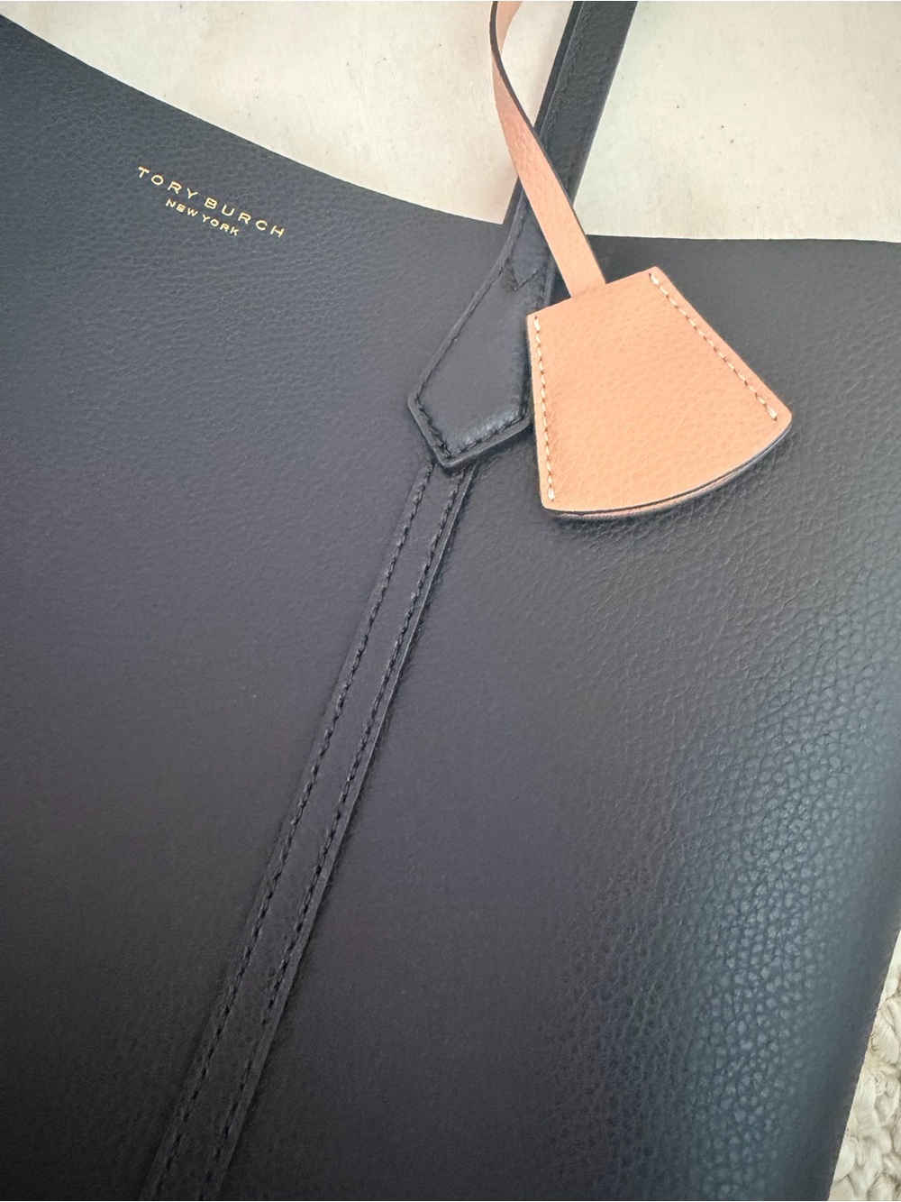 NWOT Tory Burch Black Leather Perry Tote with Tan Accents - Picture 5 of 6